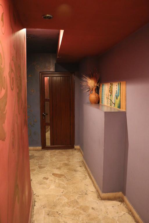 Motel Acapulco Jerevan Eksteriør bilde