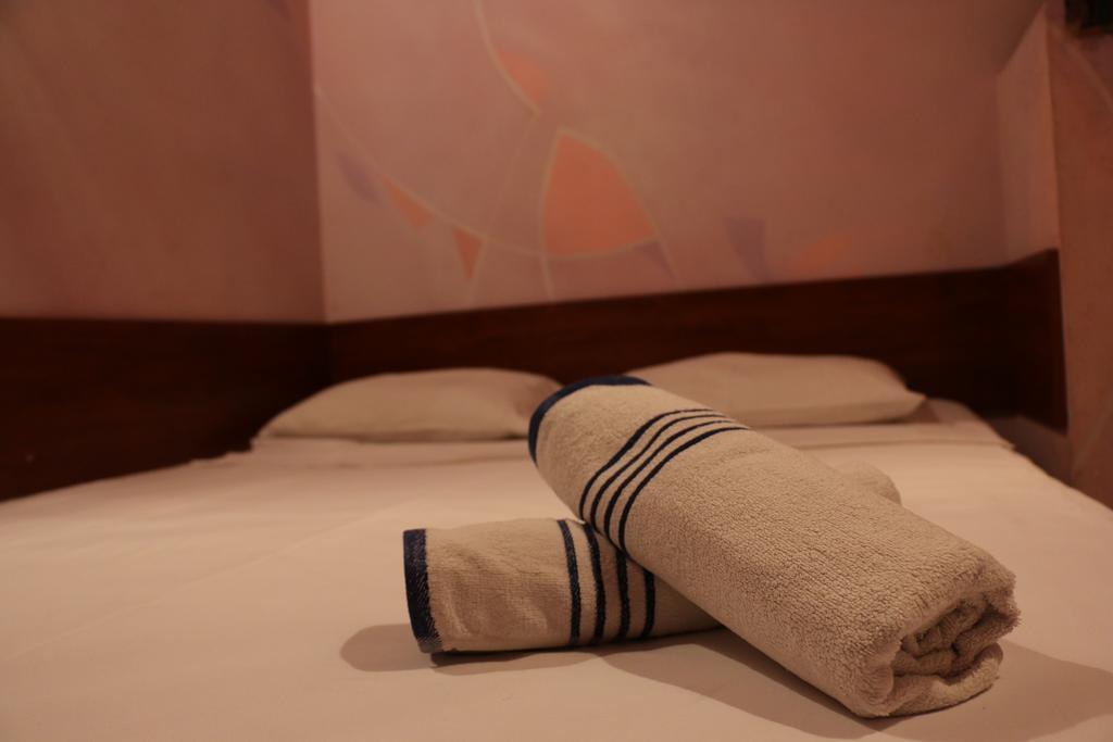 Motel Acapulco Jerevan Eksteriør bilde